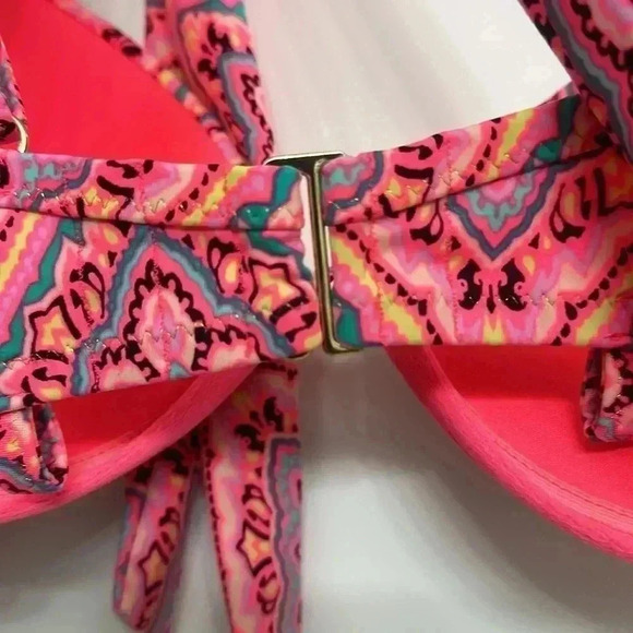 32DDD SHADE & SHORE PINK AZTEC BIKINI TOP (Top Only!) - Picture 12 of 13